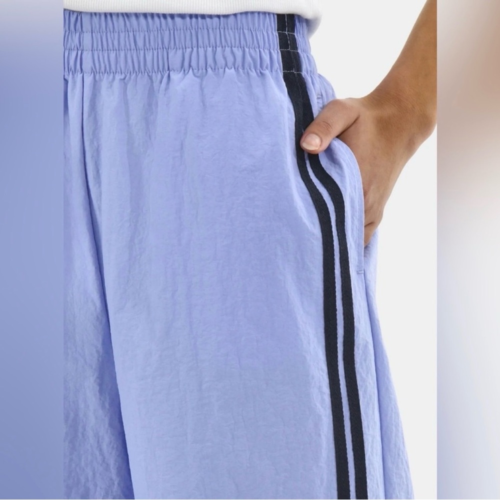NWT • NO BOUNDARIES • Track Pants
Cornflower Blue • Y2K / size MEDIUM - Picture 3 of 10